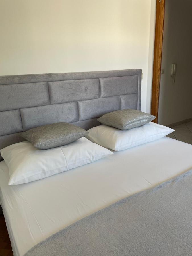 Apartments Vip Спліт Екстер'єр фото